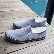 GAMBOL  รองเท้าผ้าใบชายแบบสวม GB82087 Size 40-46