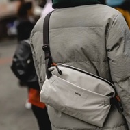Bellroy Australia Chest Bag Lite Sling L Light Outdoor