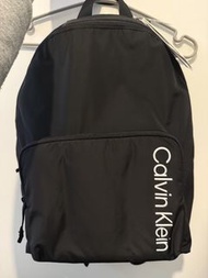 Calvin Klein 黑色背包