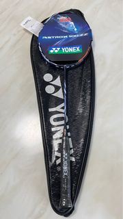 Yonex  Astrox 100zz sp 4u5g