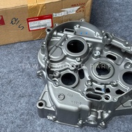 แคร้งเครื่องยนต์ด้าน ขวา HONDA CRF300LRally ปี21-25 สินค้าแท้เบิกศูนย์ HONDA 11100-K33-700