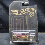 Hotwheels Anniversary 55th Range Rover Classic