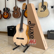 DLUXE DC 10 4/4 CLASSIC ACOUSTIC GUITAR ORIGINAL NYLON STRINGS