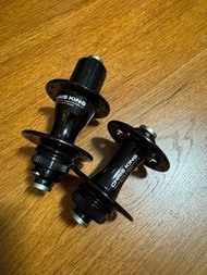全新 Chris king r45D 24H hub 一對