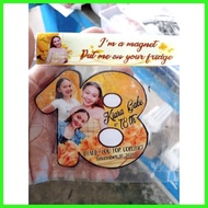 ⍑ ✐ ↓ ref magnet souvenir 18th birthday