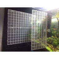 Plastic tank cover - Plastic tank cover - 30x30cm - 30x15cm