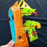 LAYAR Miniature Pirate Ship Pirates Toy BIG Screen Boat Funny Callus Ship Toy Sailing Ship