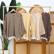 Geo Sulam Loose Batwing Top