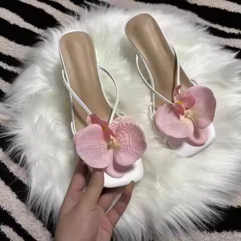 Phalaenopsis Orchid Resort Style High-Heeled Sandals, 2025 Summer New Floral Fashion Beach Sandals