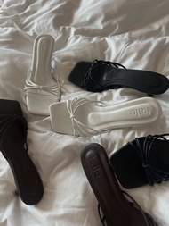 (ตรงไซส์) Kaleofficial - รองเท้าแตะส้นสูง 1.5 นิ้ว รุ่น Flora สูงกำลังดี เสริมซับนุ่มมาก หน้าเท้ากว้