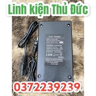 Lktd BN. Electric vehicle charger 14S 52V (58.8V) 5A for 3.7V Li-ion battery, with full indicator li