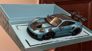 Minichamps 1:18 Porsche 992 911 GT3 RS 1/18