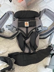 Ergobaby 揹帶