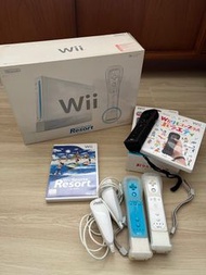 Nintendo WiiSports Resort Pak w/ Wii fit plus