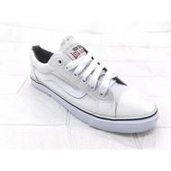 CLEAR STOCK Kasut Putih Sekolah School Shoes NEW SEVEN