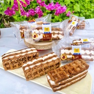 Thùng 1kg (20c) Bánh Bông Lan Waffle Nhân Kem Vị Cacao Dâu Sữa Dừa B269 - BeeGin Food