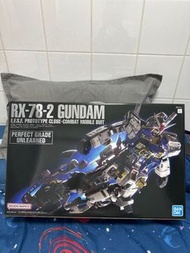 BANDAI RX-78-2 PGU 1/60 GUNDAM