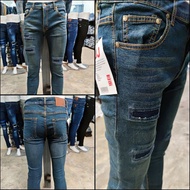 SELUAR JEANS SKINNY UNIQLO / UNIQLO JEANS SKINNY / UNIQLO SKINNY / STRETCH JEANS / KAIN GETAH