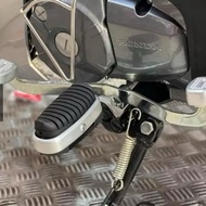 UNIVESAL X1R FRONT FOOTREST RUBBER FORGED CNC EX5 / WAVE  / Y15ZR / LC135  SET ORIGINAL VIETNAM FOOT