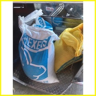 § ◳ ✹ CHEXER BREEDER RABBIT FEEDS