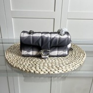 Coach Pillow Tabby 26 斜挎包