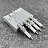 4PCS 06H905604 BKR8EQUA Iridium Spark Plug For A UDI A3 A4 A5 A6 Q3 Q5 TT R8 V-W Eos Passat GTI Seat