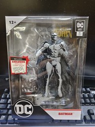 全新 Mcfarlane Page Puncher Batman7" Figure with Black Adam
Comic (LINE ART VARIANT) 麥法蘭7时蝙蝠俠 附黑亞當漫畫 (