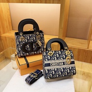 Beg kecil tekstur mewah wanita 2024 gaya baru musim luruh dan musim sejuk silang salib popular beg p