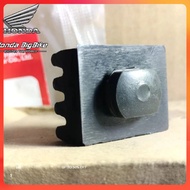 Rubber A main stand cushion for many scooter models, yen wave grape rubber zx future1 | RUBBER A, ST