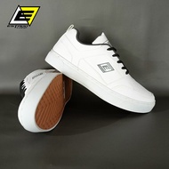 F 94 W Sneakers by ESTADO