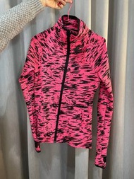 Adidas粉紅豹紋外套