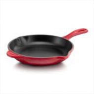 Le Creuset Cast Iron Skillet 26cm Classic (Cherry Red)(Red)