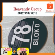 No. round house - elegant acrylic house number - 17 x 17 cm Cool