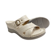 DARTE (ดาร์เต้) รองเท้าแตะแบบสวม รองเท้าแตะเสริมส้น รุ่น D66-25718