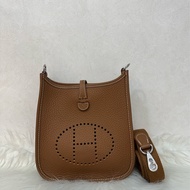 Hermes 金棕色銀釦mini evelyne