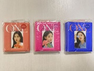 IZ*ONE ONE THE STORY Collect Book 張員瑛 安兪真 姜惠元 小卡全套