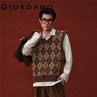 GIORDANO MEN Argyle v-neck sweater vest 18056702