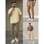 HBR6078 Iconic Slim Fit Jogger Pants