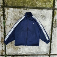 Fred Perry Tracktop