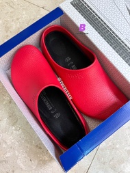 พร้อมส่ง✨Birkenstock Super Birki Red ไซส์ 45 สีแดงนำโชค