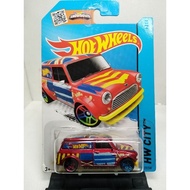 Hot Wheels '67 Austin Mini Van