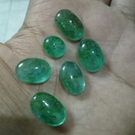Batu  cincin zamrud kalimatan hijau