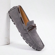 Giày lười Penny Loafer cho nữ có trang trí dây xích vàng - Da PU mềm, đế cao su có đệm - Thoải mái c