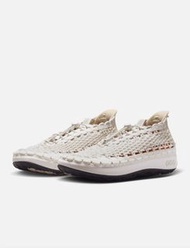 Nike ACG Watercat+ in white