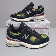 NB Bape 2002R