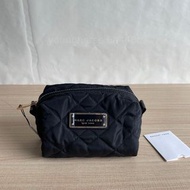 Marc Jacobs 馬克雅克布尼龍超輕菱格化妝洗漱包 小號尺寸