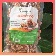 YELLOW AND RED WALNUTS - Trang Minh Mart 2