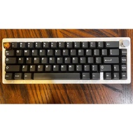 gmk67 full keyboard with switches and caps