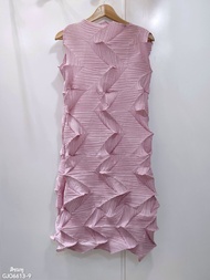 สีใหม่! 2MUAY รุ่น GJO6613-9 เดรสพลีทคุณภาพ SLEEVELESS ZIGZAG PLEATED DRESS 9 สี FREE SIZE