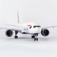 โมเดลเครื่องบินโชว์คุณภาพสูงรุ่น Boeing 777-300LR ของสายการบิน British Airways ขนาด 49 ซม. พร้อมไฟ L